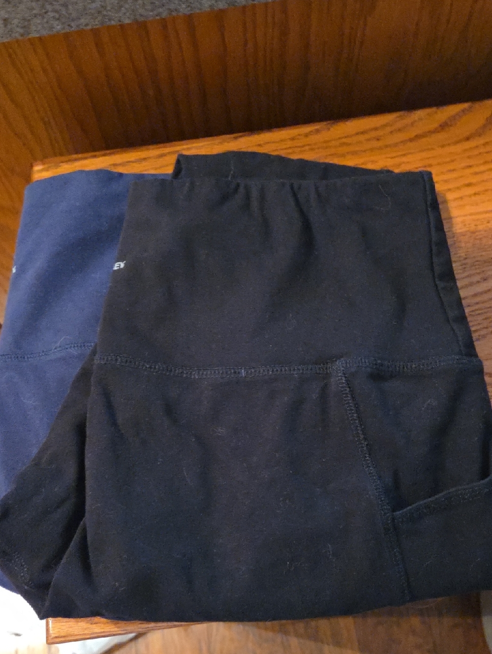 Jockey Women's Black and Navy Leggings